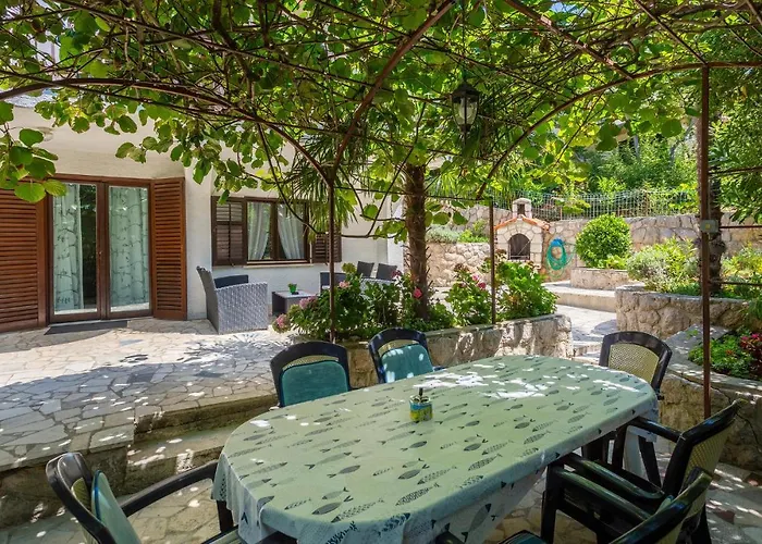 2 Bedroom Lovely In شقة